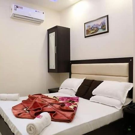 Hotel White Tulip Amritsar Exterior photo